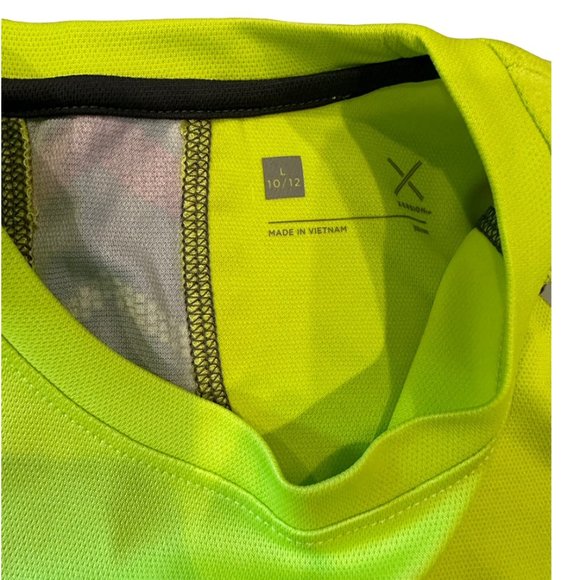 Xhilaration Sports Shortsleeve Tee, Yellow, Large Kids, Like New - Picture 6 of 7